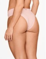 CA-01-0042---Lookbook---Nay140011